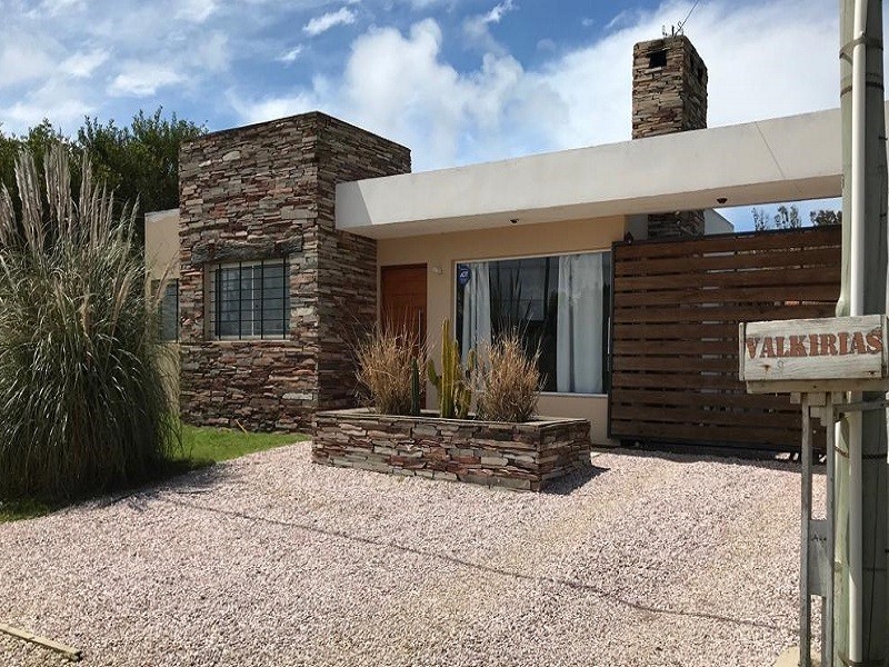 Casa en alquiler Balneario Buenos Aires 