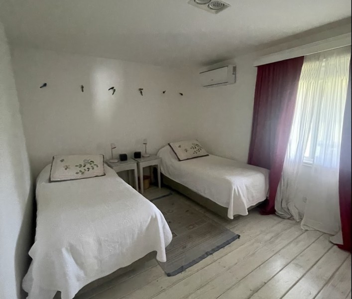 Muy linda casa con vista en Club de Mar
