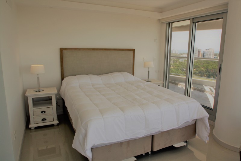 Look Brava,Departamento en Alquiler en Playa Brava , Punta del Este