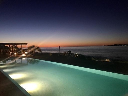 Vacaciones de ensueño en Quartier Punta Ballena con atardeceres inolvidables