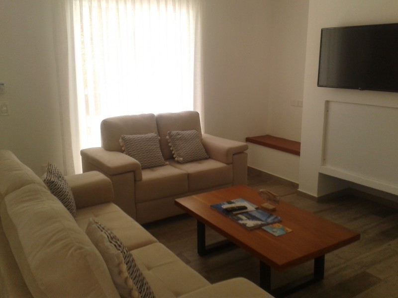 Casa en venta y alquiler en La Barra