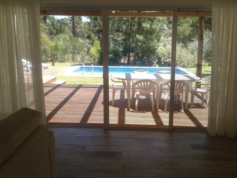 Casa en venta y alquiler en La Barra