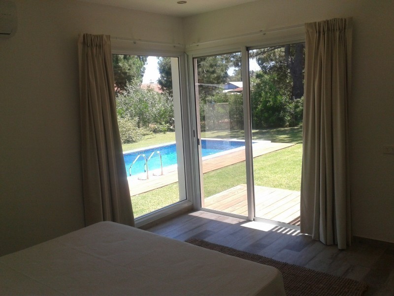 Casa en venta y alquiler en La Barra