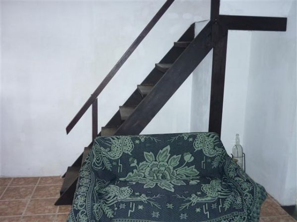 Linda casa, con amplios espacios.