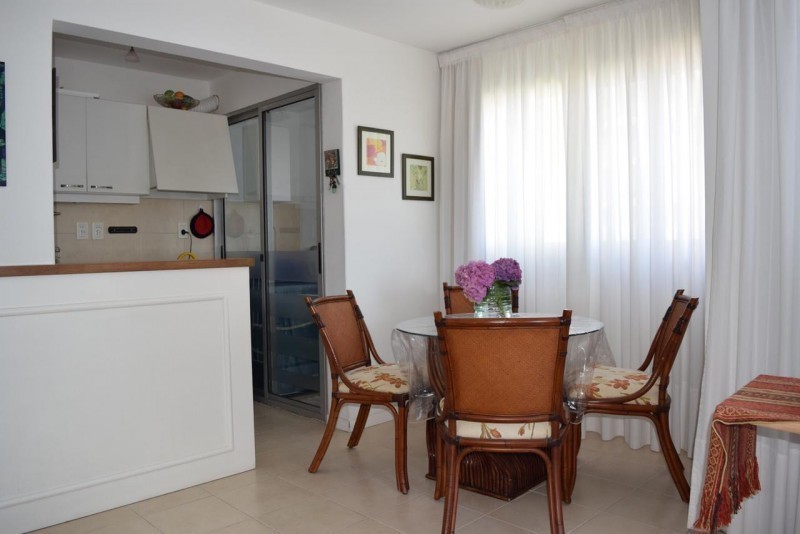 Departamento en alquiler sobre Roosevelt