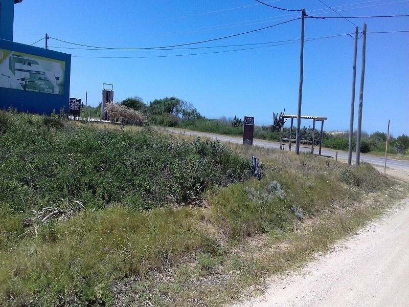 Terreno en venta primera línea