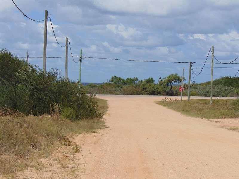 Se venden tres terrenos a pasos del mar 