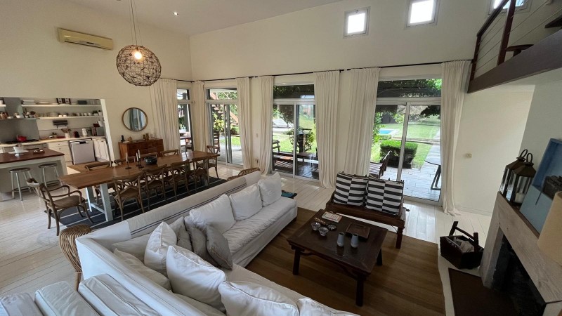 Lindísima casa en el bosque de Montoya en alquiler