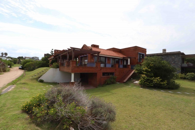 Casa en Club de Mar en venta