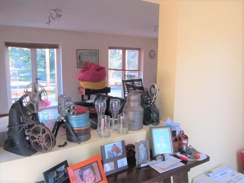 Linda y modera casa en barrio privado 