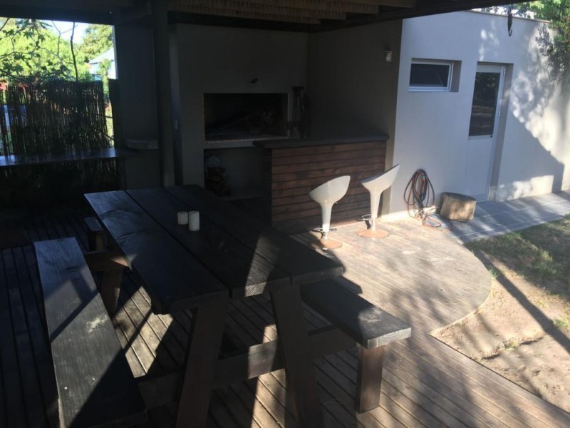 Moderna casa en venta en La Barra