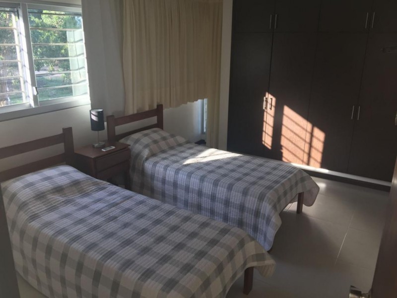 Moderna casa en venta en La Barra