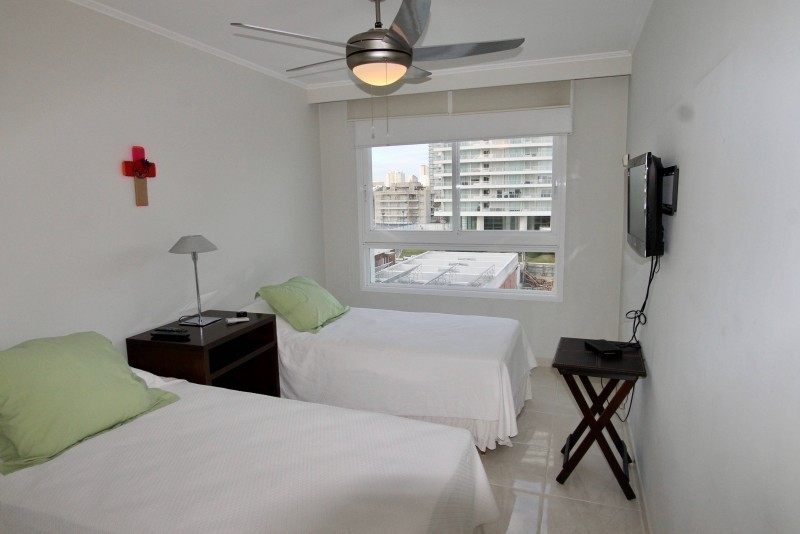 Departamento en torre premium frente al mar