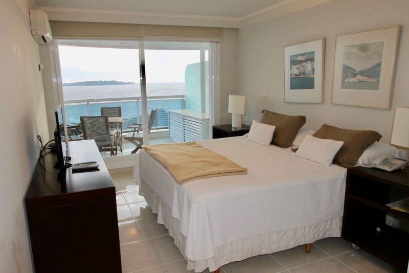 Departamento en torre premium frente al mar