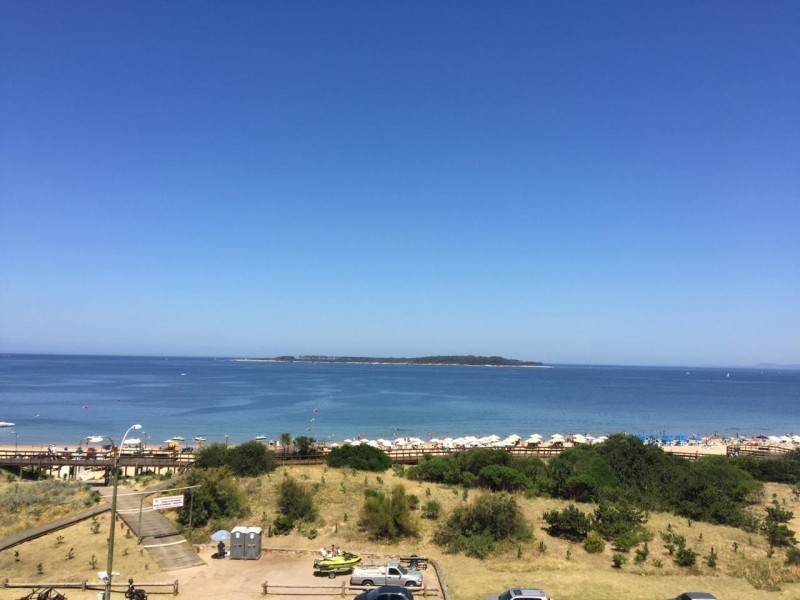 Departamento en torre premium frente al mar