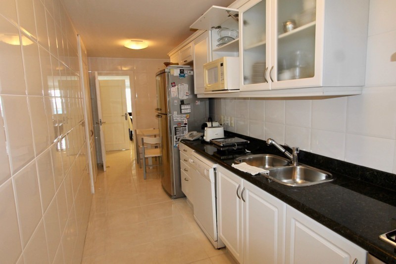 Departamento en torre premium frente al mar