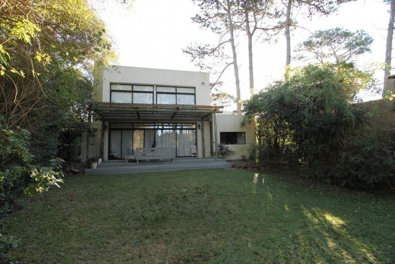 Casa en alquiler en Montoya La Barra