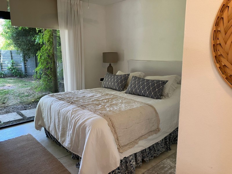 Casa en alquiler en Montoya La Barra