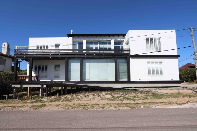 Muy linda casa en Jose Ignacio Brava