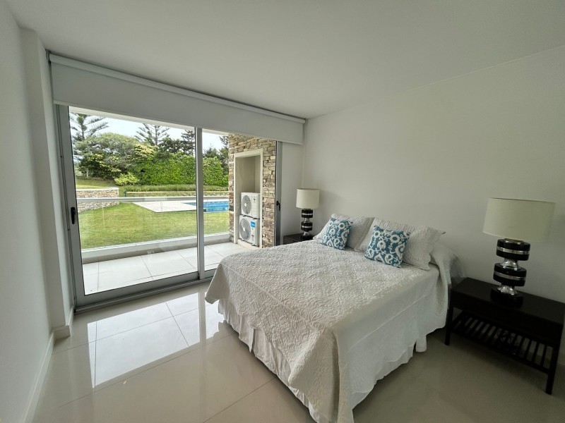 Departamento Duplex en Alquiler y Venta en Rincon del Indio 