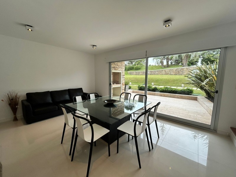 Departamento Duplex en Alquiler y Venta en Rincon del Indio 