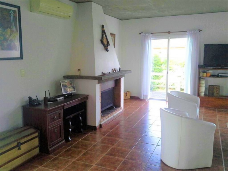 Excelente casa en plena Barra a pocas cuadras del mar