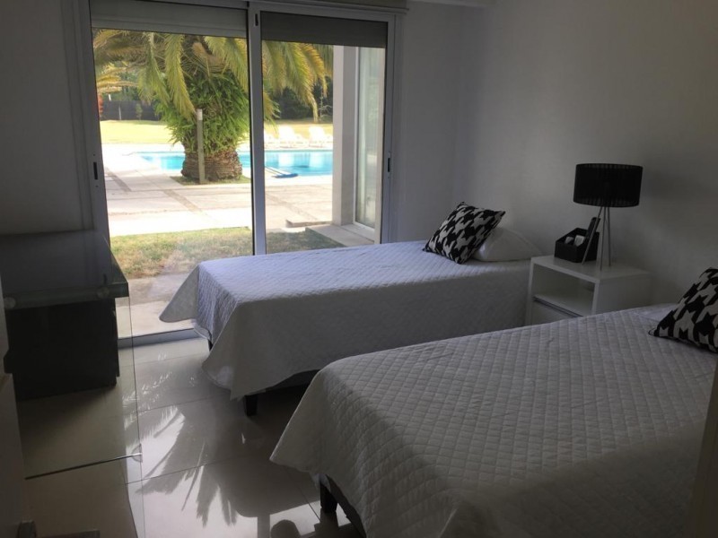 Espectacular residencia en alquiler en Punta del Este