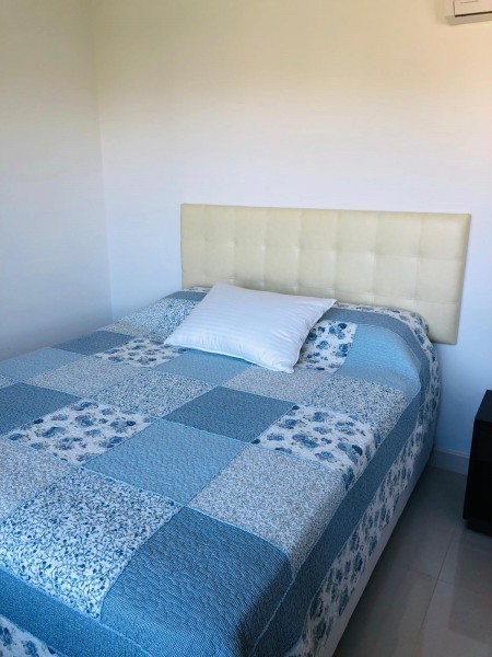 Excelente penthouse moderno con terraza parrillero y pileta
