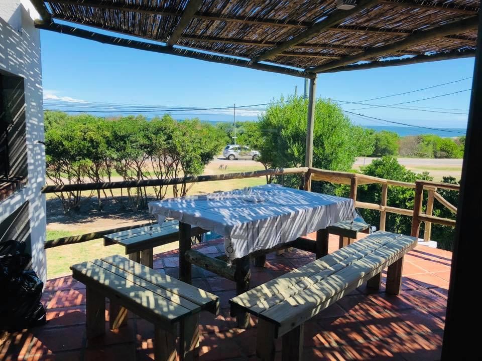 Casa a pasos de la playa mansa