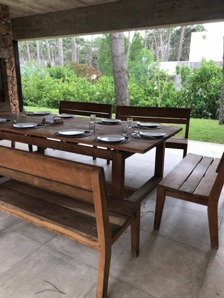 Excelente casa de estilo en Laguna Blanca barrio privado de Manantiales
