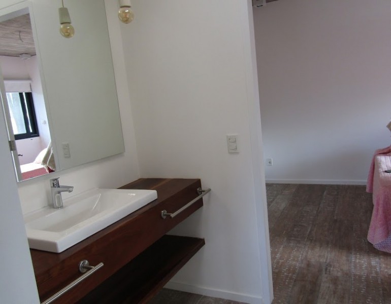 Excelente casa de estilo en Laguna Blanca barrio privado de Manantiales