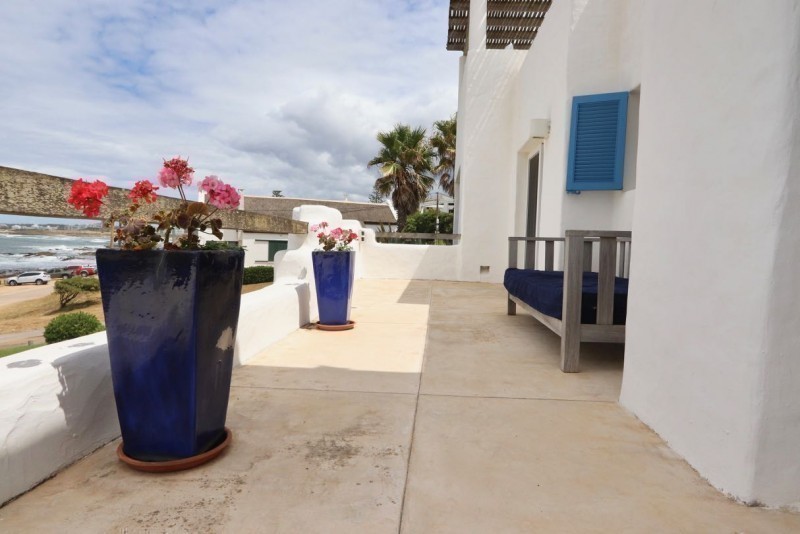 Imperdible casa de estilo mediterráneo en La Barra