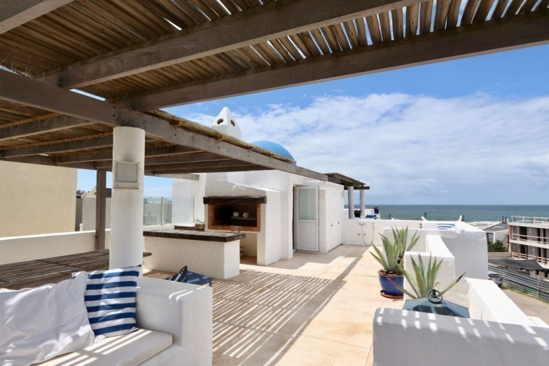 Imperdible casa de estilo mediterráneo en La Barra