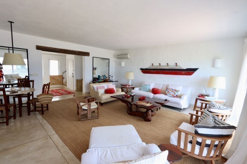 Imperdible casa de estilo mediterráneo en La Barra