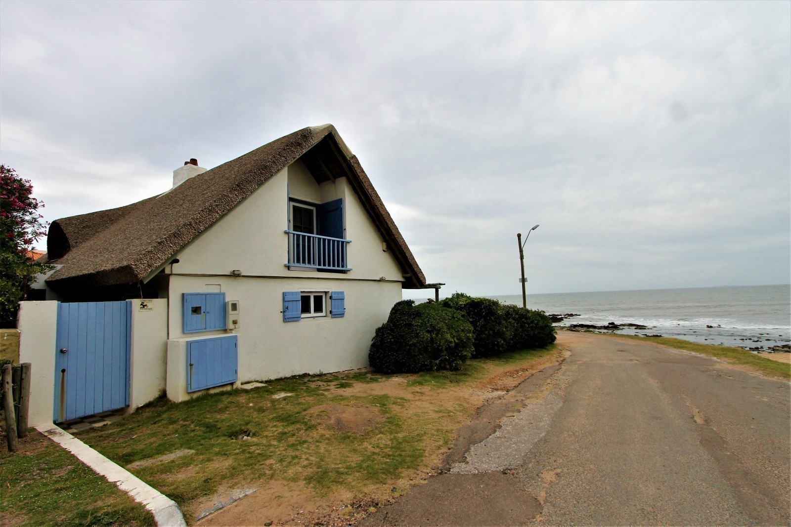 Casa frente al mar en Montoya para alquiler
