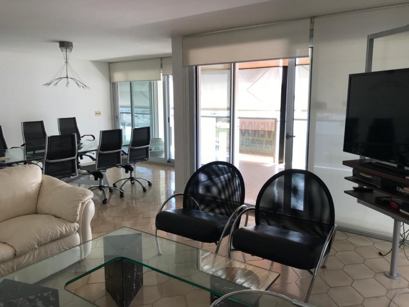Departamento primera linea Punta del este