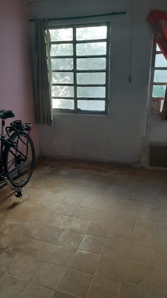 Casa en excelente estado, muy luminosa,cómoda, con espacios generosos.    