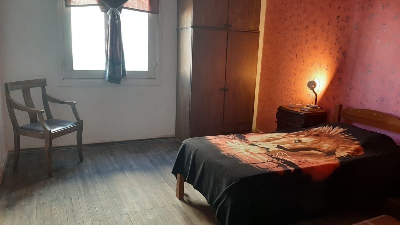 Casa en excelente estado, muy luminosa,cómoda, con espacios generosos.    
