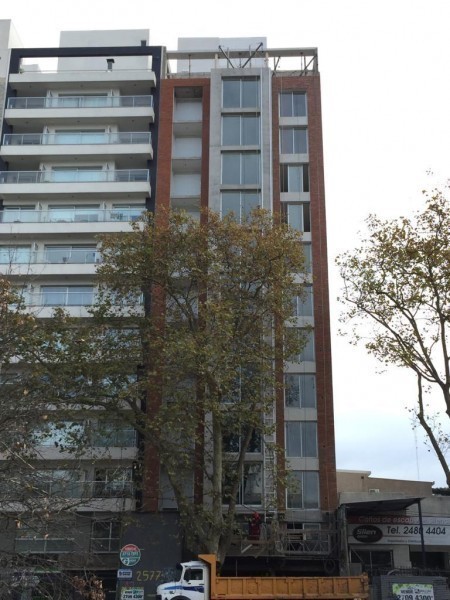 Apartamento a estrenar en Parque Batlle ; entrega julio 2020