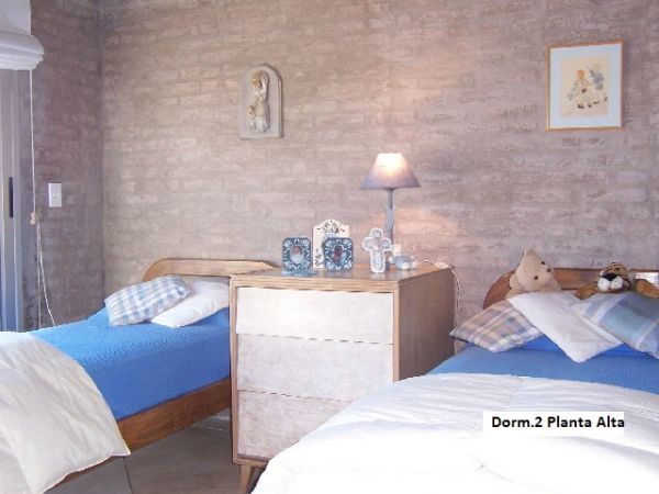 Encantador chalet en Altos de Punta Piedras.