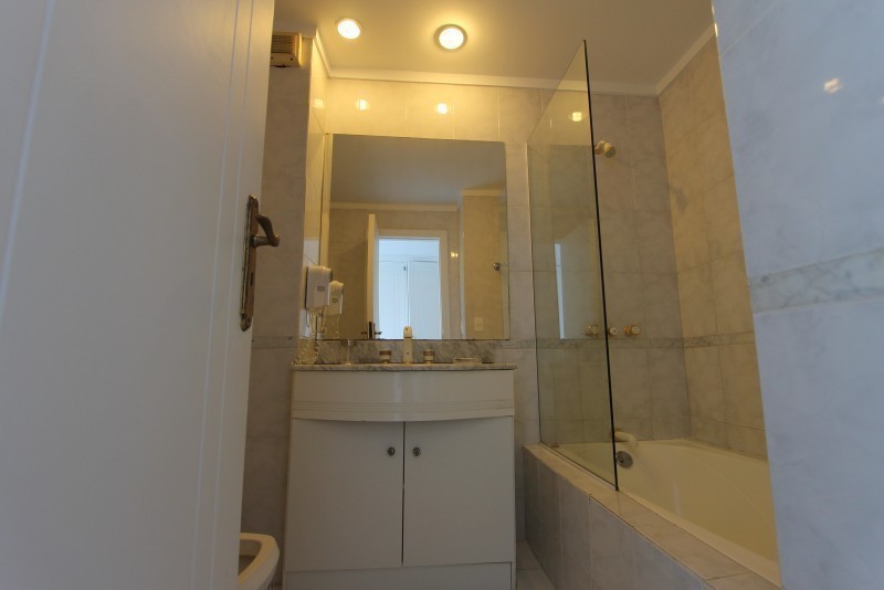 Amplio Penthouse en Esturion en Venta y alquiler