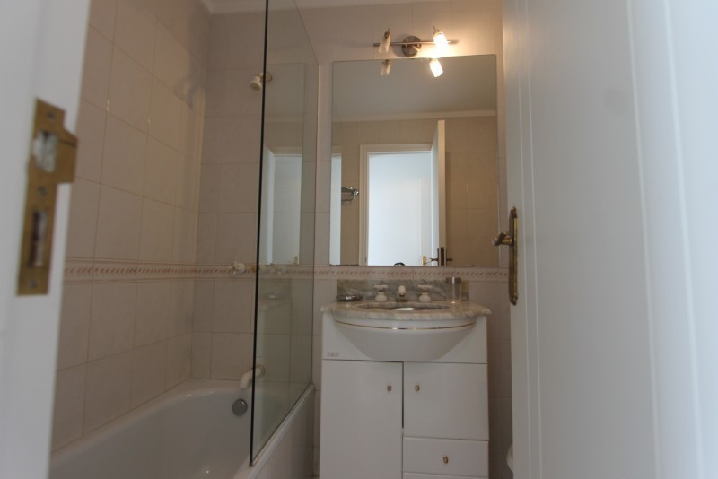 Amplio Penthouse en Esturion en Venta y alquiler