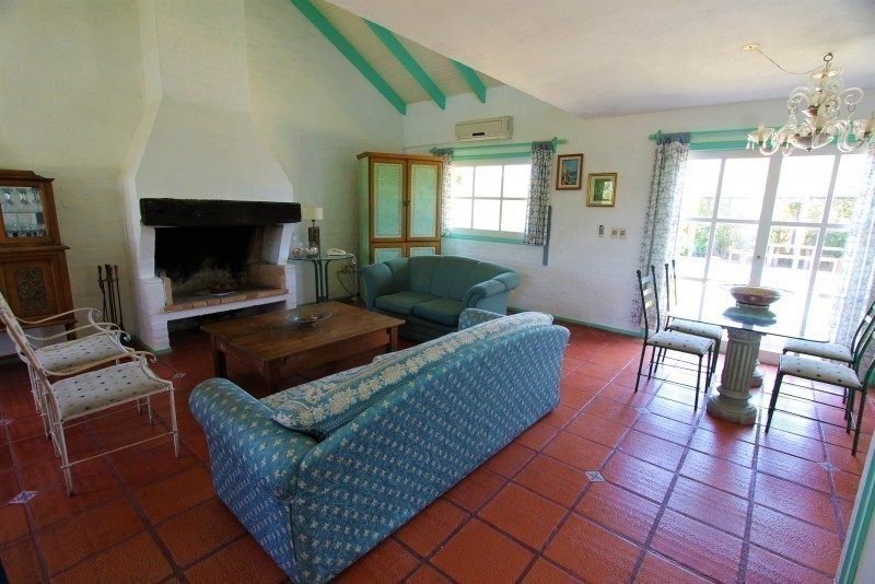 Casa en alquiler y venta en Altos de Punta Piedras