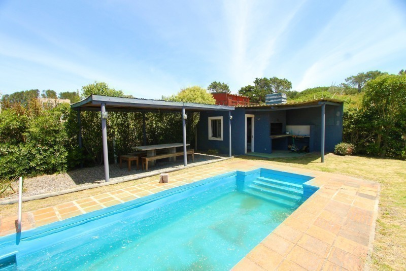 Casa en alquiler y venta en Altos de Punta Piedras