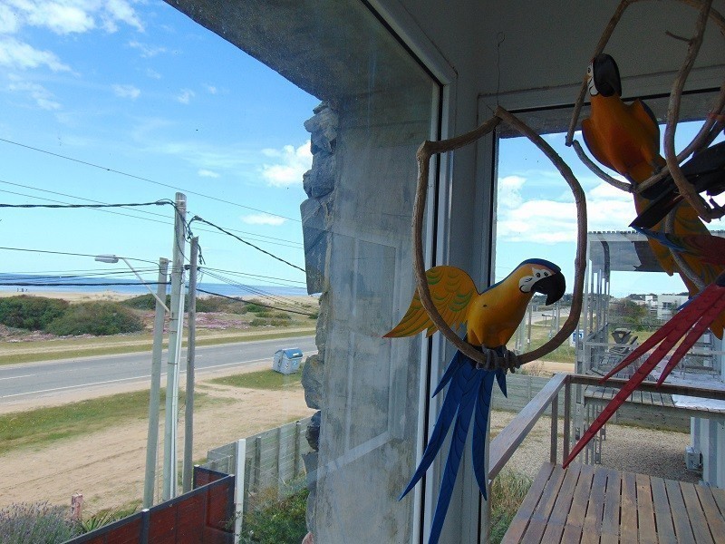 Casa en alquiler en Balneario Buenos Aires.