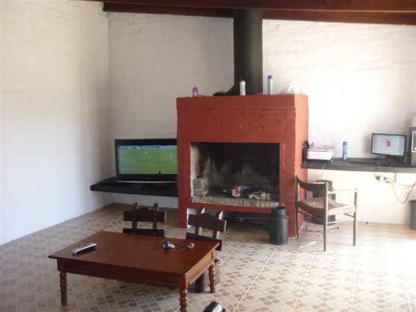 Casa en alquiler en Balneario Buenos Aires.