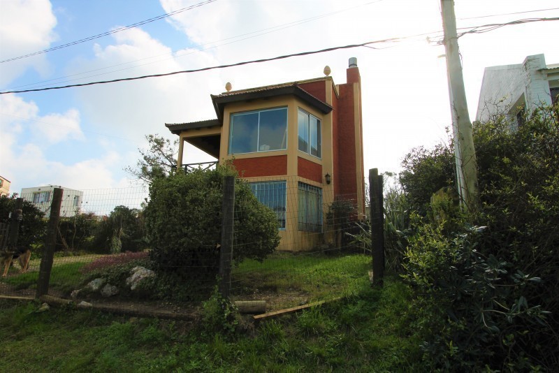 Oportunidad casa en la Barra en venta cerca del mar