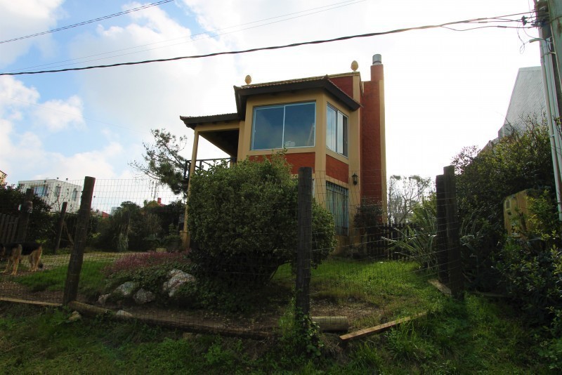 Oportunidad casa en la Barra en venta cerca del mar