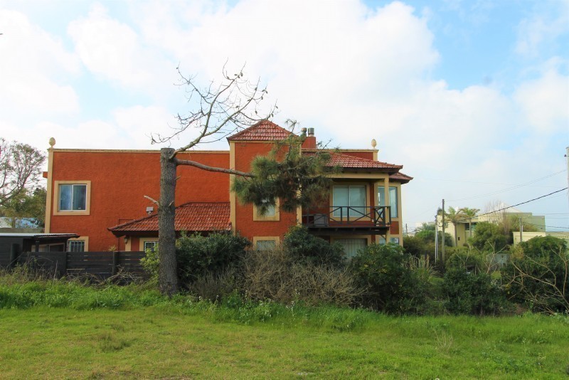 Oportunidad casa en la Barra en venta cerca del mar