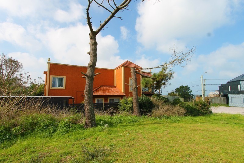 Oportunidad casa en la Barra en venta cerca del mar